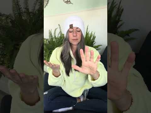 Energy healing session to tune up your bodies (physical & subtle) & clear the funk 🌈