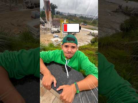 SEMPRE QUE AJUDO ALGUÉM MINHA BATERIA DIMINUI! #shortsviral