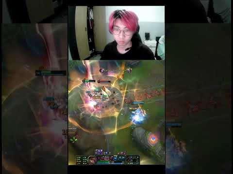 Vayne invis is so op Twitch.tv/FrostJamz #leagueoflegends #ranked #adc #vayne