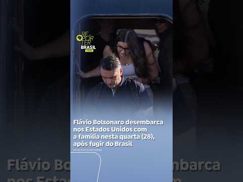 Flávio Bolsonaro desembarca nos EUA com a família nesta quarta (28), após fugir do Brasil