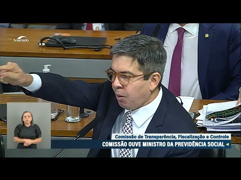 Randolfe: entidade com mais desfalques no INSS começou com Bolsonaro