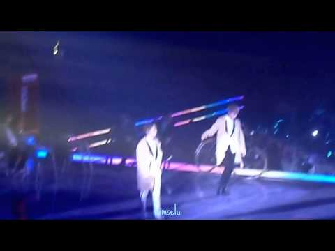 [FANCAM] 140622 SHINee World 3 in Jakarta - Queen of New York + Aside