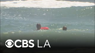 Download lagu Lifeguards rescue more than 400 people amid dangerous rip currents in Orange County mp3