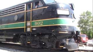 preview picture of video 'READING FP7's on GVT's Delaware-Lackawanna Pocono Mainline'