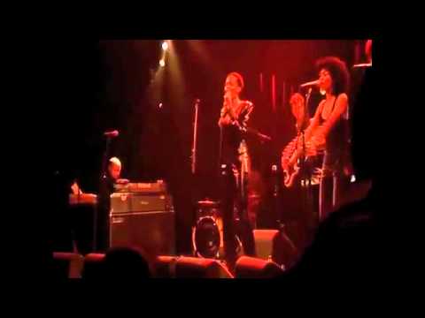 Renee Neufville w/ Seravince - People Of The Night (Live in Amsterdam @ Paradiso)
