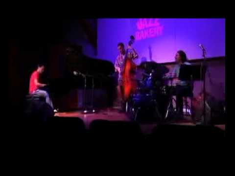 The Jason Harnell Trio- Jazz Bakery, 11/27/08