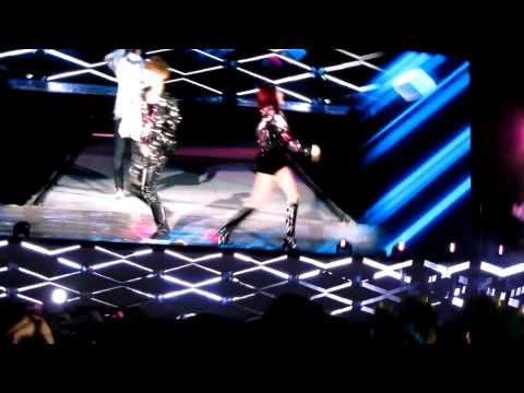 [Fancam] 120609 TTS+EXO - DJ Got Us Falling In Love Again