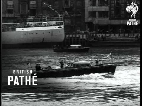 Selected Originals - The Queen Comes Home  (1954)