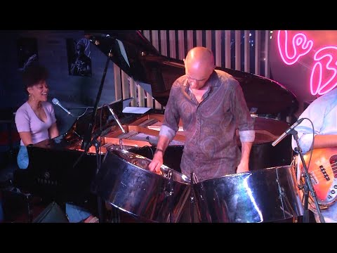 MARGIE - ANDY NARELL QUARTET @ Le Baiser Salé, Paris