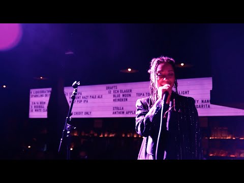 SHOWS N HOES (Visualizer)