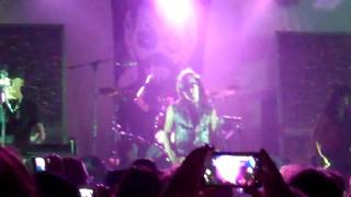 My Life With The Thrill Kill Kult - The Devil Does Drugs, live