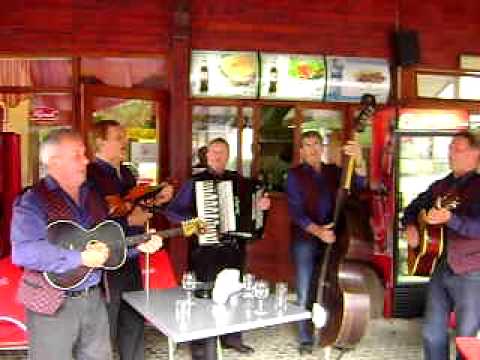 Fuliri u Svetoj Nedelji na gaži