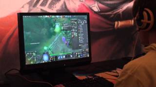 Dendi playing solo-mid wisp @ DreamHack Winter 2012