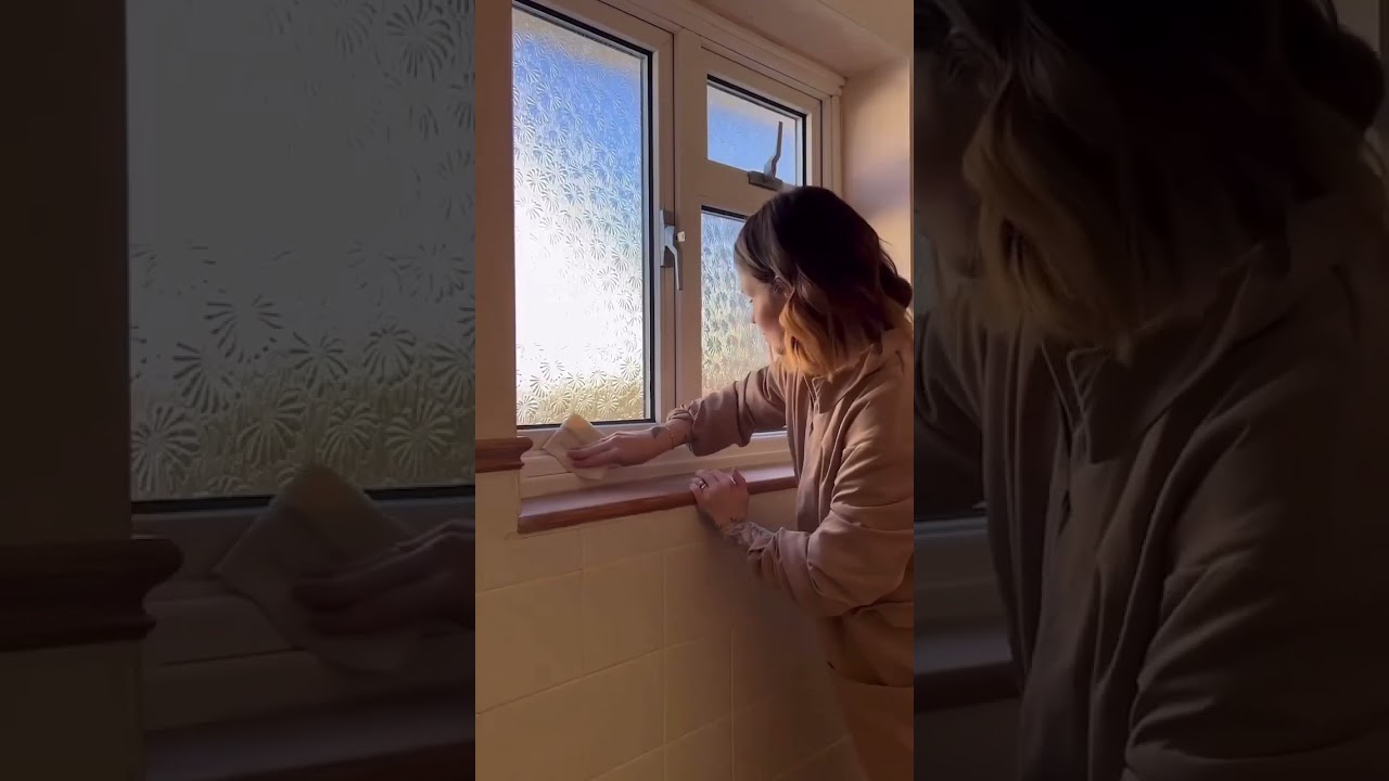 Turn tired window frames into a trendy feature with Frenchic! 🤩 #frenchic #windowframe