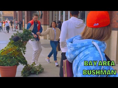 Bushman pranks San Francisco Giants Hall of Famer Hunter Pence and others! Shown Live on TV!