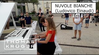 Amazing Piano Duet &quot;NUVOLE BIANCHE&quot; (Ludovico Einaudi) in Vienna – Thomas Krüger &amp; Selina Teichmann