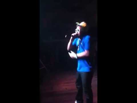 MC LELLO Vem bandida ao vivo