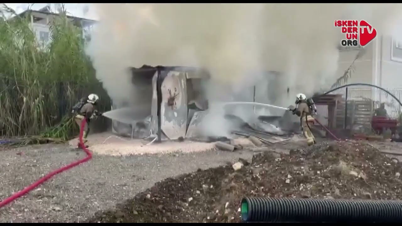 Defne’de Konteyner Yangını Kısa Sürede Söndürüldü
