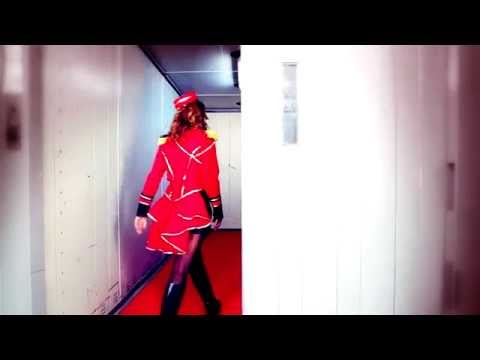 Stéphanie Sandoz - Check in Check out - Clip officiel HD