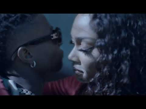 Videoclip de True Love (feat. Tay Iwar & Projexx) — Wizkid