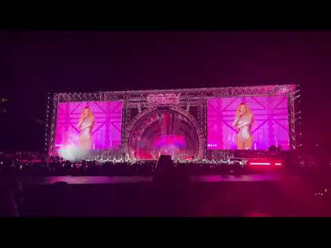 Beyoncé Renaissance World Tour 2023 in Tampa, Florida ~ I M  COZY ALIEN SUPERSTAR