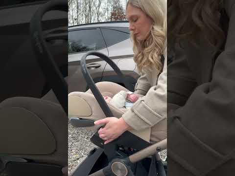 Day in the life with the Cybex Cloud T car seat in Cosy Beige and the Ocarro pushchair 🤍🙌