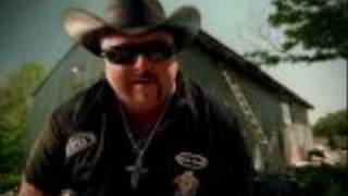 Colt Ford- Ride Through The Country.wmv