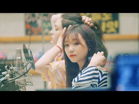 옆집소녀  한소절 라이브  - Deep Blue Eyes 아드공 (전소미 ,오마이걸 유아 ,러블리즈 류수정 ,소나무 디애나,김소희 ) @170621 홍키라 [4k Fancam/직캠
