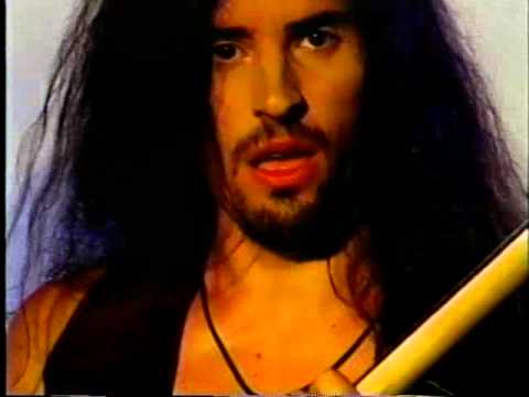 Comercial tênis All Star - Ivan Busic, Gisele Bundchen - 1997