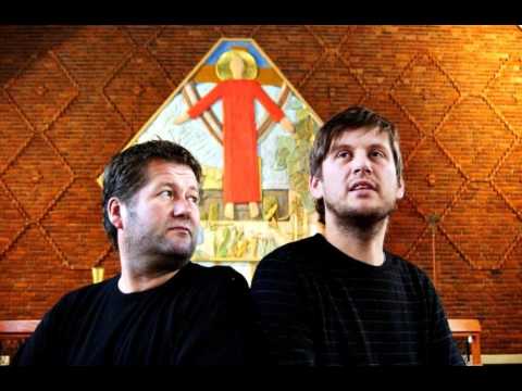 BLOTT EN DAG - BJARNE OG THOMAS BRØNDBO - OPPTAK FRA VÅR FRUE KIRKE