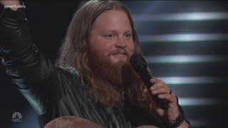 Wisconsin's Chris Kroeze competes on 'The Voice'