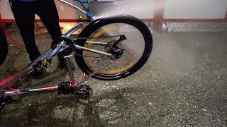 Jak umyć opony w rowerze