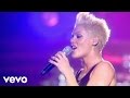 Videoklip Pink - Leave Me Alone (I´m Lonely) s textom piesne