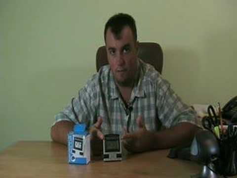 VideoYug - LaCrosse Technology Travel Atomic Alarm Clock