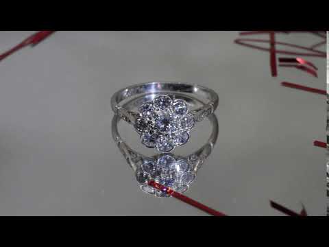 Art Deco Diamond Daisy Cluster Ring - Platinum