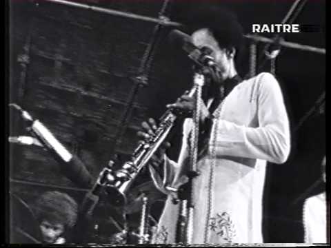 "JAZZ IN PIAZZA / UMBRIA JAZZ 1974" di Pino Adriano 6/6