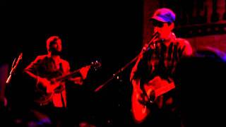 Joshua James - "FM Radio/You Are My Sunshine/Weeds" (Troubadour 11/13/11)