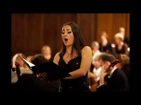 Bolen mi Lezi - M.K. Looft den Heere met  Ruzanna Nahapetjan