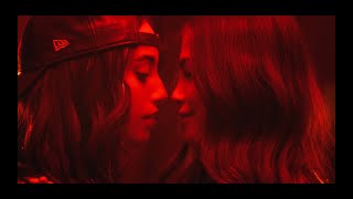 Nicole Favre - Ella (Video Oficial)