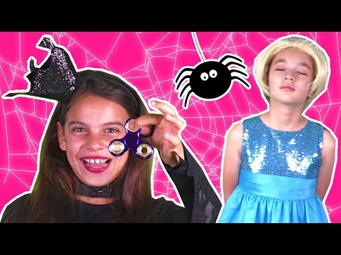 PRINCESS GETS HYPNOTIZED BY MAGIC FIDGET SPINNER - Princesses In Real Life | Kiddyzuzaa Video