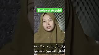 Download lagu Sholawat Asyghil cover mp3 Download lagu Sholawat Asyghil cover mp3