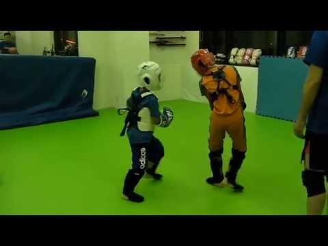 こども格闘技クラス　打撃スパーリングNo.2