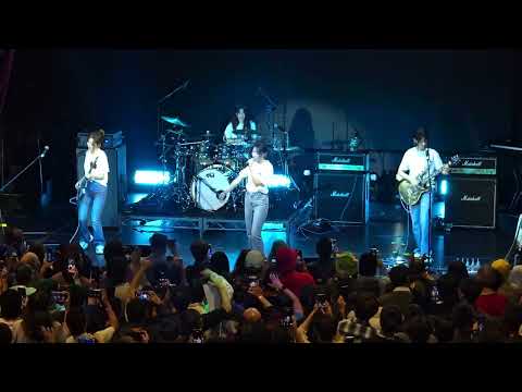 QWER (최애의 아이들) - Make Our Highlight - Rockation Tour - Los Angeles 2025 4K