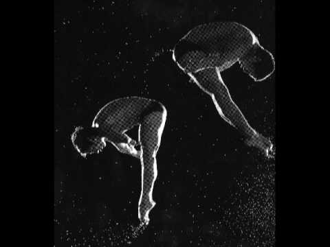 MEELIS SEFFERS-OOTUS(kuldseid kiiri aknalaual,kevadpäike tuppa toob)