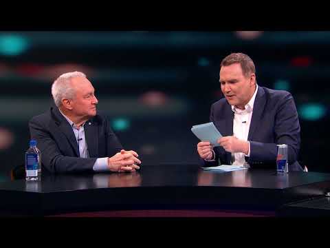 chess players think checker players are dumb, but...