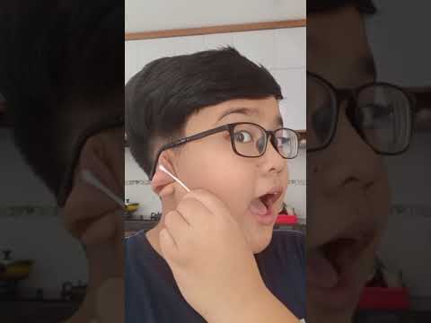 Yeyyy... I did the Cotton Bud trick or the Folding Ear trick. #shorts #cottonbud #foldingear