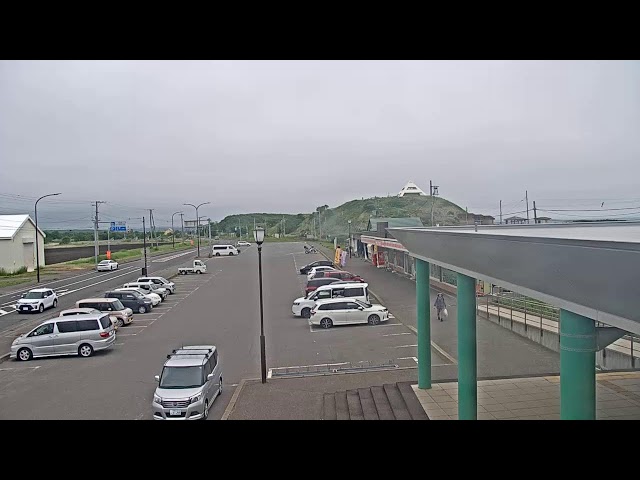 道の駅 葉菜野花（はなやか）小清水・駐車場側ビュー