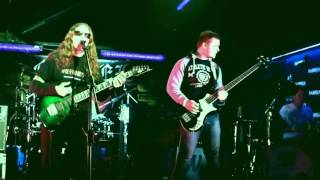 Video MALASHIKOW - KOUKEJ VSTÁT(live)