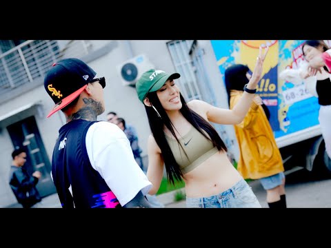 WOLFIZM ft. De Eight - Hello (Official MV)