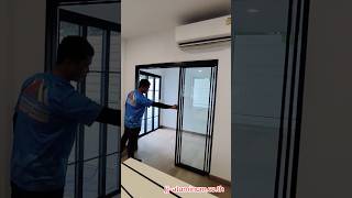 ประตูบานเลื่อน 2 แบบ แบ่งสามชุดสลิม